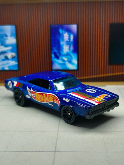 Hot wheels '69 Dodge Charger