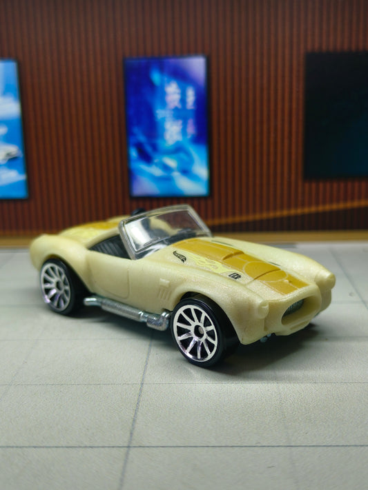 Hot wheels Shelby Cobra 427 S/C (Color Shifter)