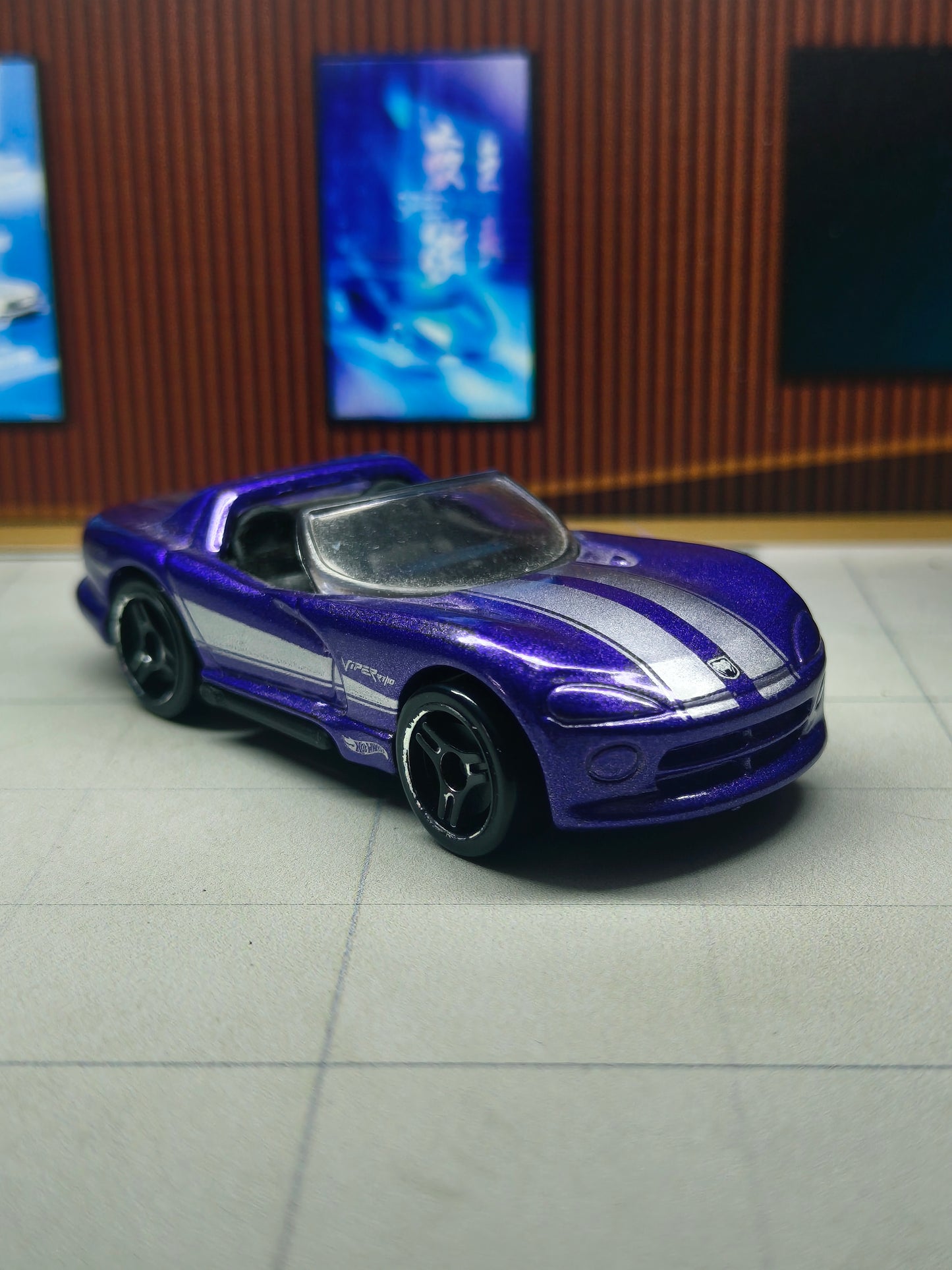 Hot wheels Dodge Viper RT/10