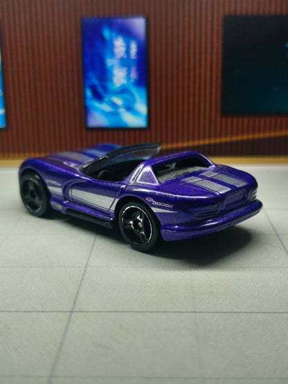Hot wheels Dodge Viper RT/10