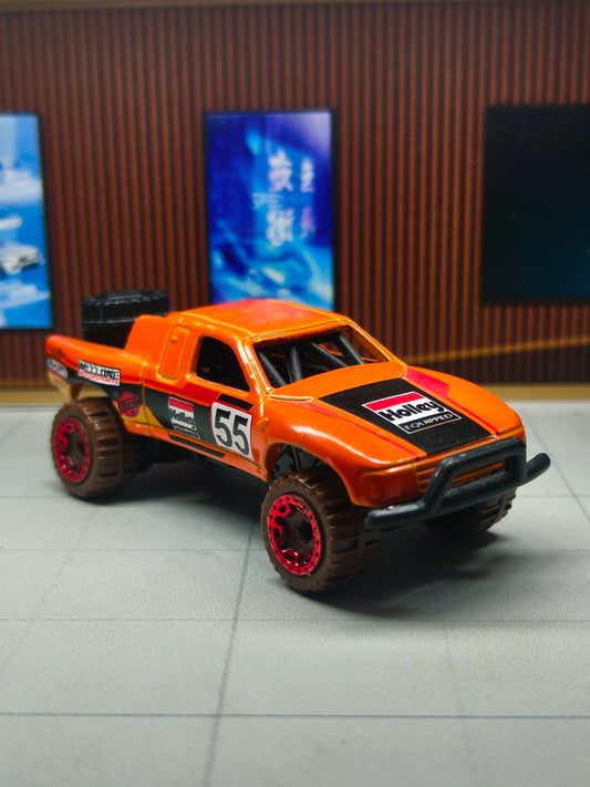 Hot wheels Toyota Off-Road Truck