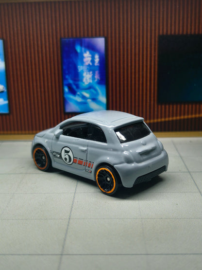 Hot wheels Fiat 500e