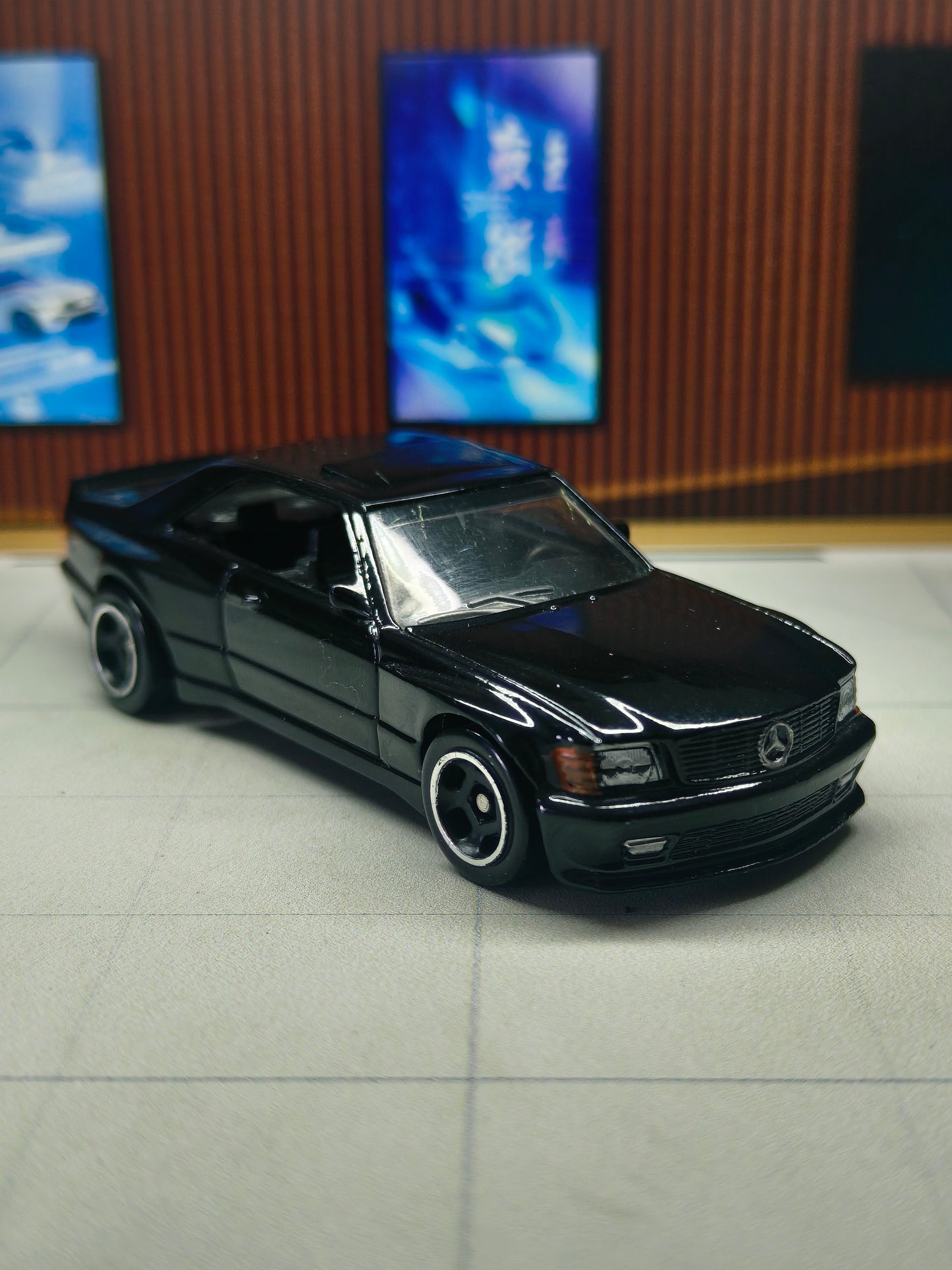 Hot wheels '89 Mercedes-Benz 560 SEC AMG