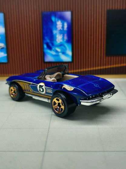 Hot wheels '65 Corvette (2020 Multipack Exclusivo)
