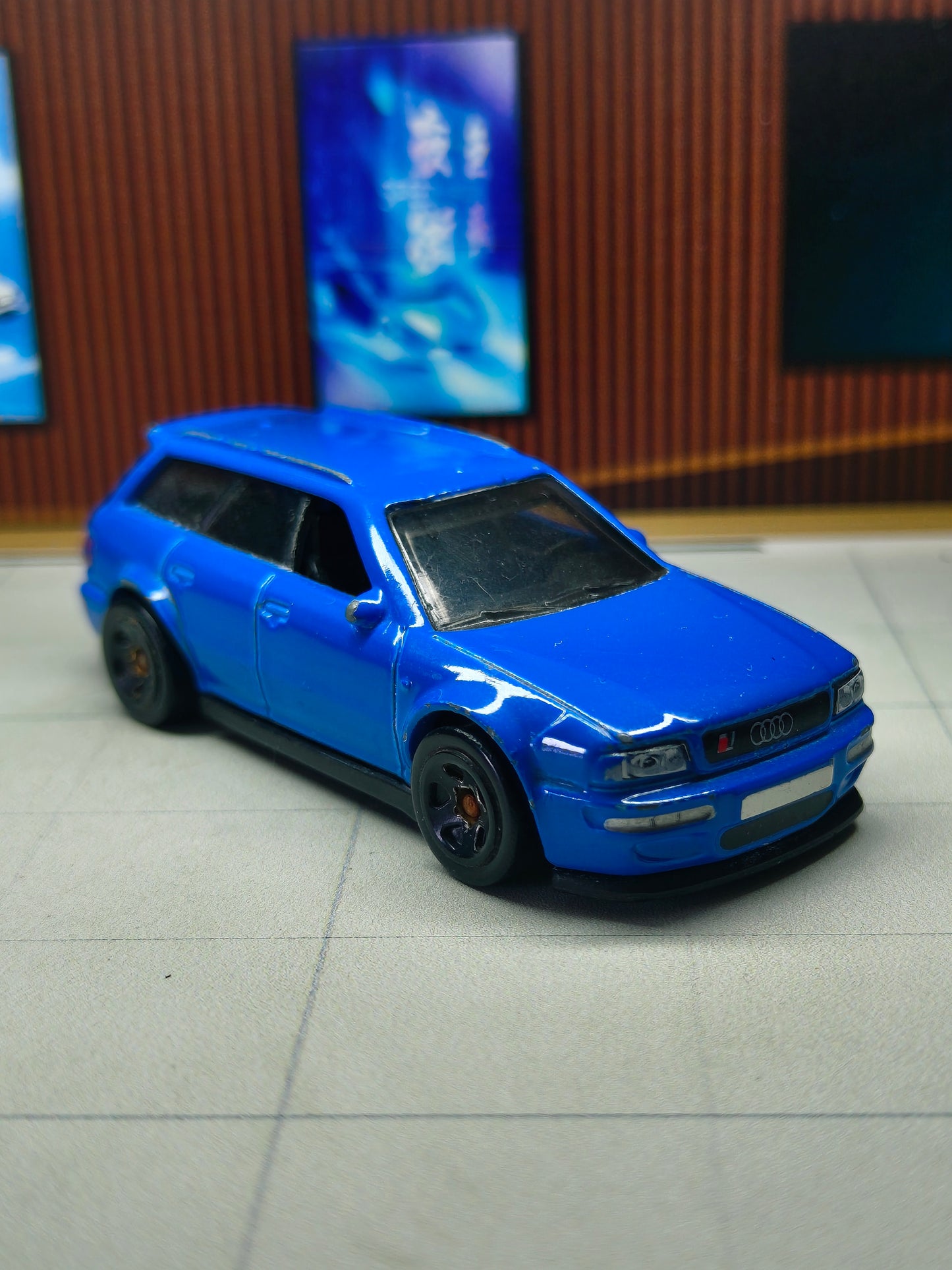 Hot wheels '94 Audi Avant RS2
