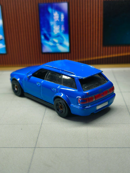 Hot wheels '94 Audi Avant RS2