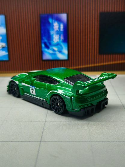 Hot wheels 2018 Bentley Continental GT3
