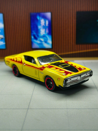 Hot wheels '71 Dodge Charger