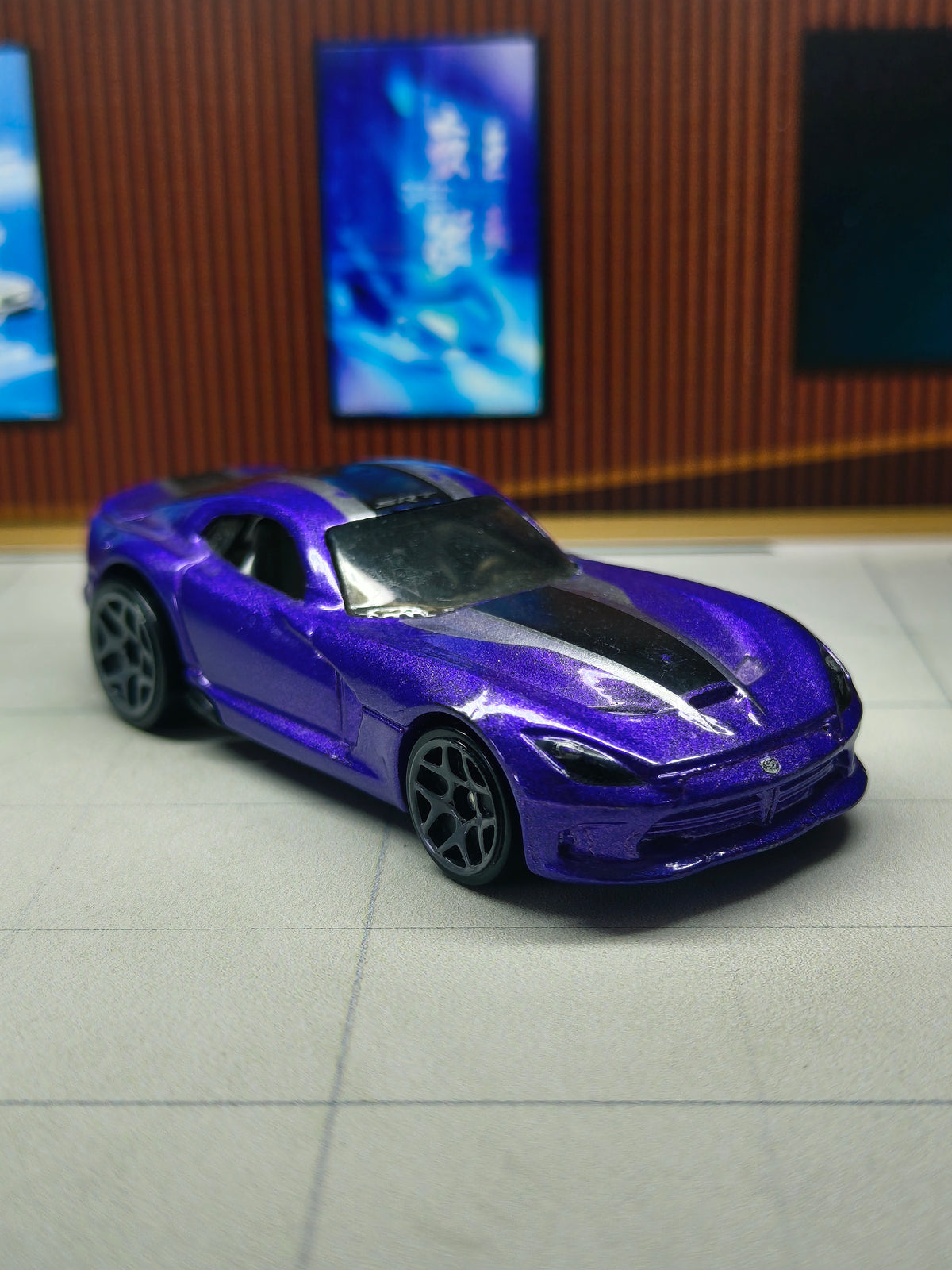 Hot wheels 2013 Dodge Viper SRT