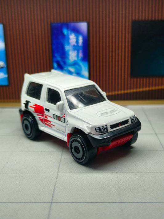 Hot wheels Mitsubishi Pajero Evolution