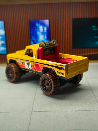 Hot wheels '70 Dodge Power Wagon