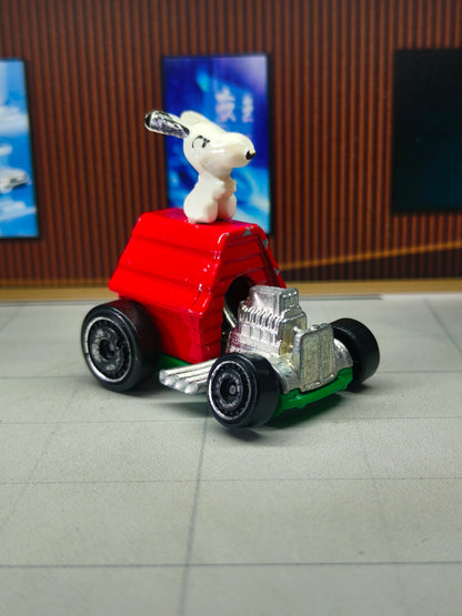 Hot wheels Snoopy