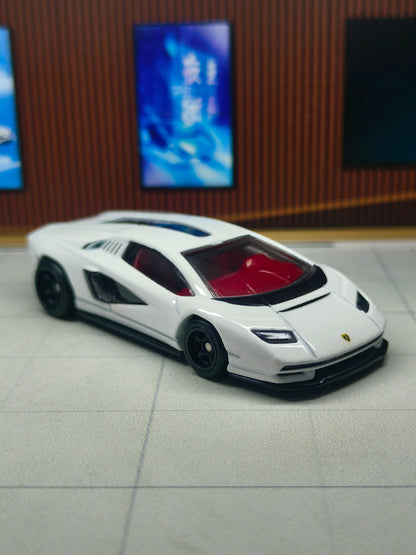 Hot wheels Premium Lamborghini Countach LPI 800-4