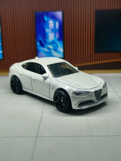 Matchbox 2016 Alfa Romeo Giulia