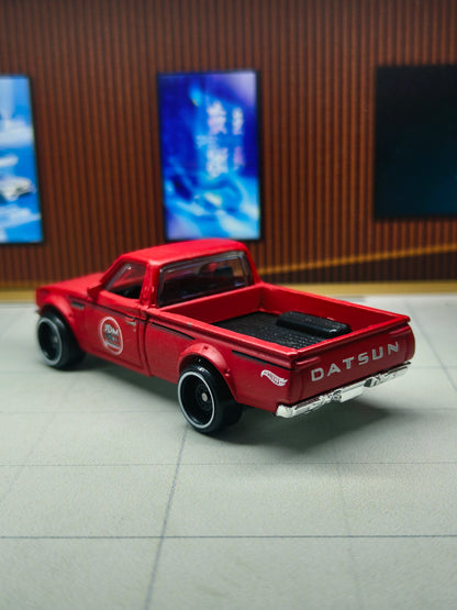 Hot wheels Datsun 620