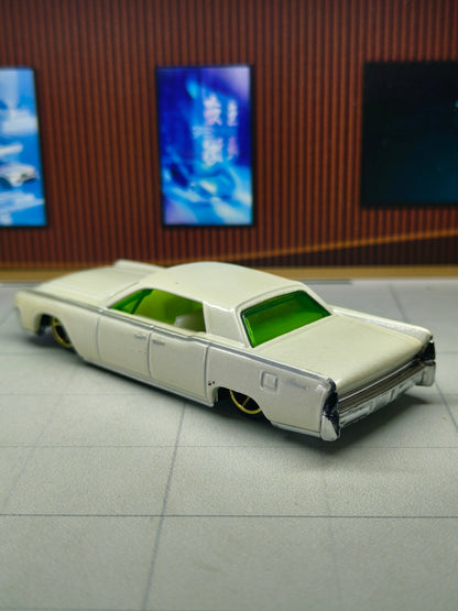 Hot Wheels 1964 Lincoln Continental