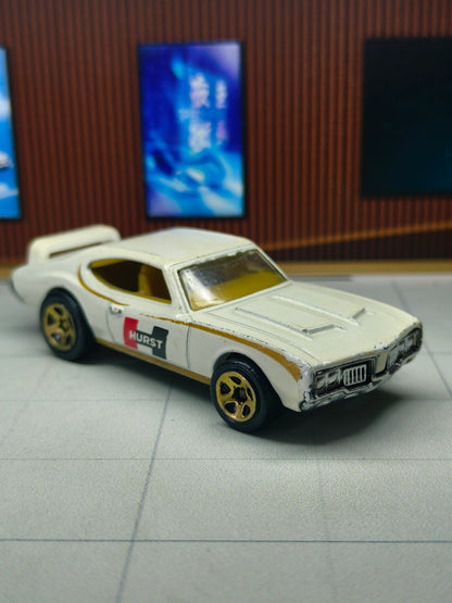 Hot Wheels '68 Olds 442