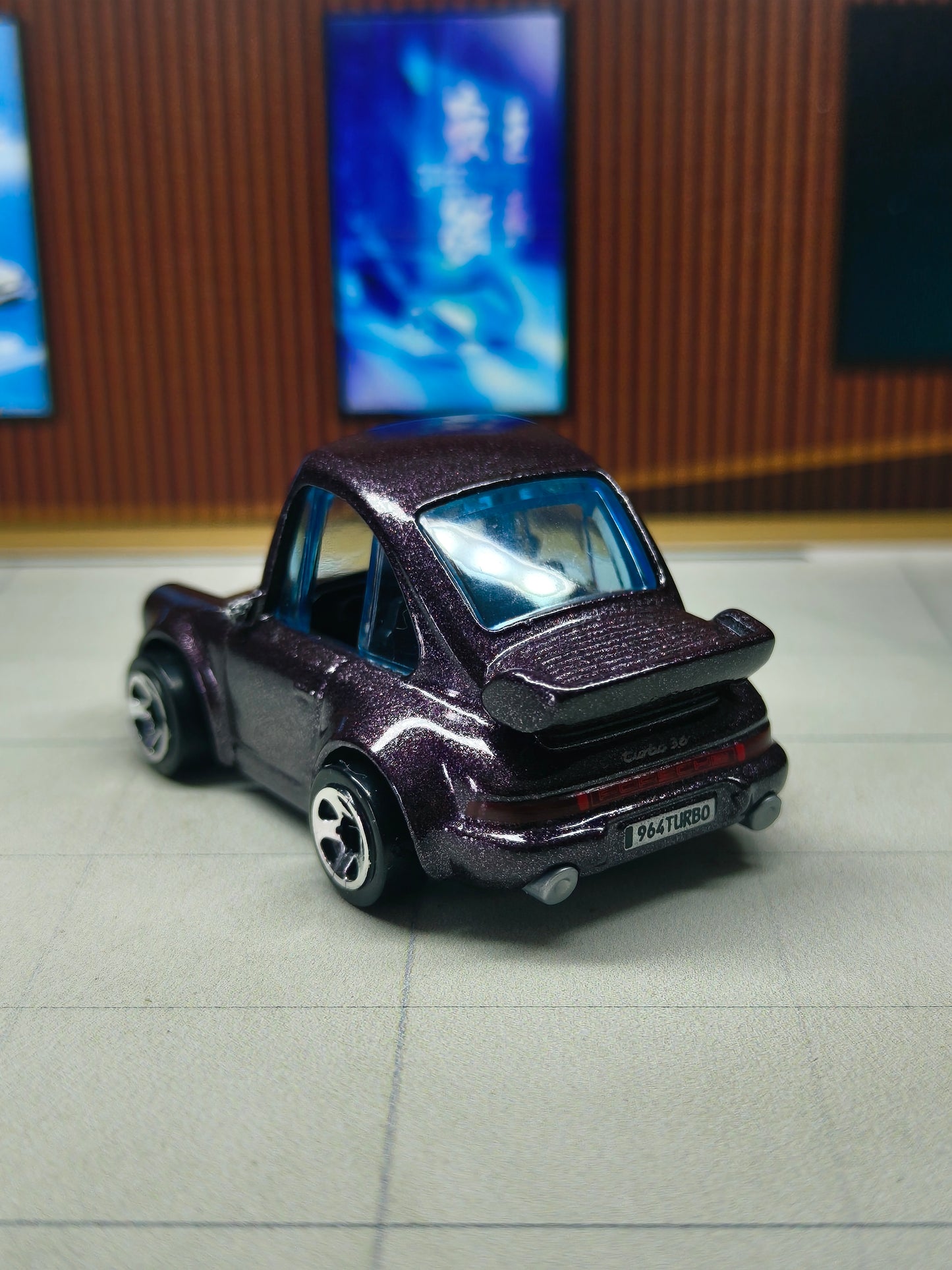 Hot Wheels Porsche 911 Turbo 3.6 (964)