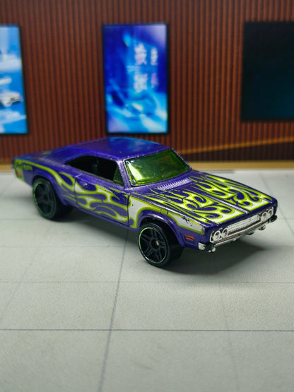 Hot Wheels '69 Dodge Charger 500