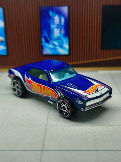 Hot wheels '67 Camaro
