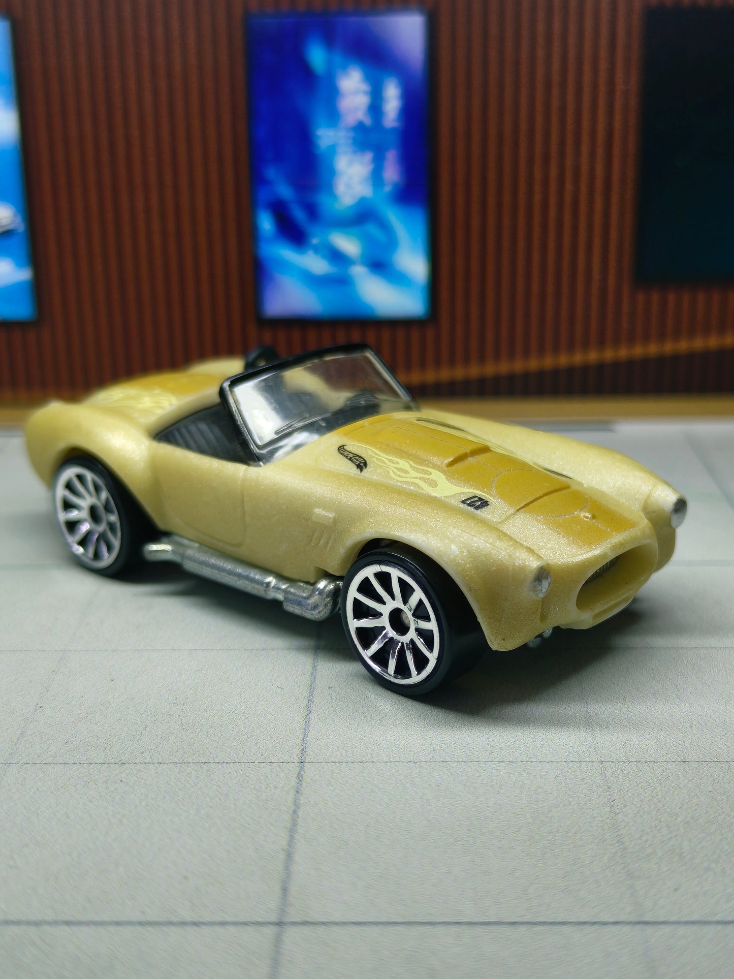 Hot wheels Shelby Cobra 427 S/C (Color Shifter)