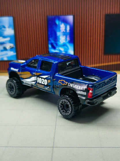 Hot wheels '19 Chevy Silverado Trail Boss LT
