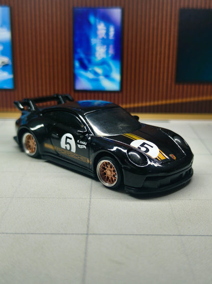 Hot wheels Porsche 911 GT3 (Se sale una rueda)
