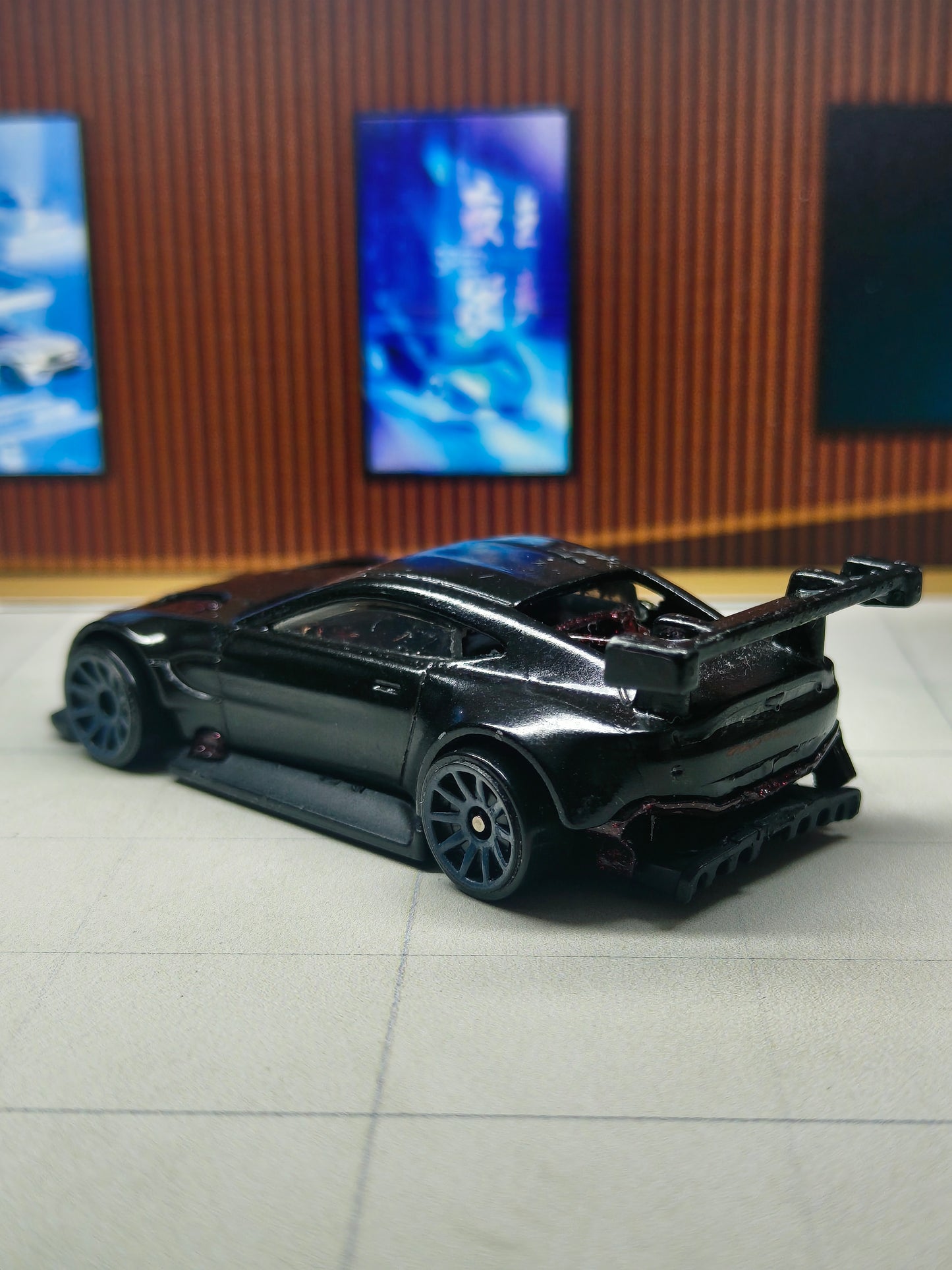 Hot wheels Aston Martin Vantage GTE