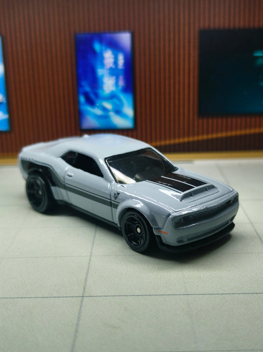 Hot wheels '18 Dodge Challenger SRT Demon