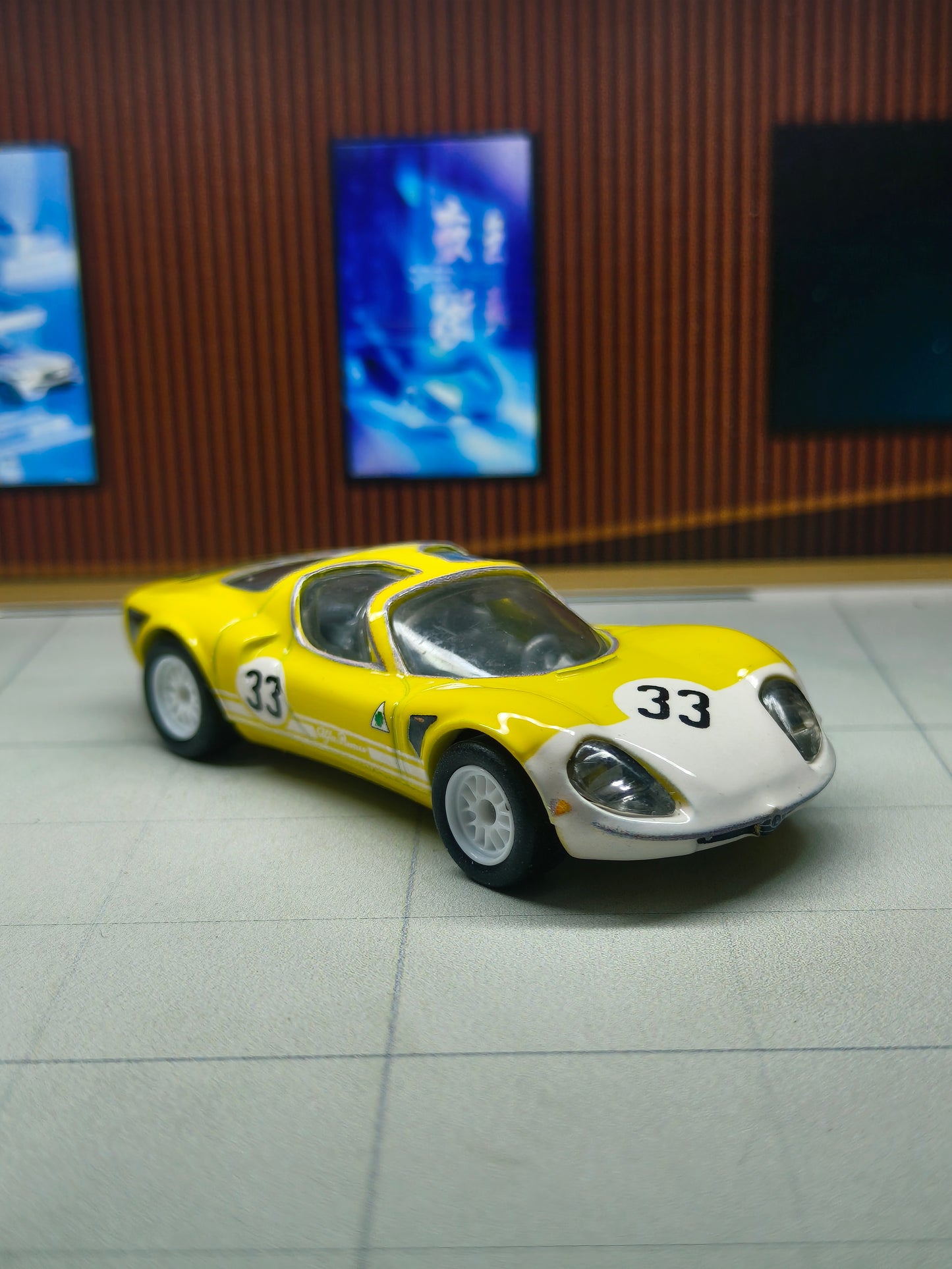 Hot wheels Premium '69 Alfa Romeo 33 Stradale