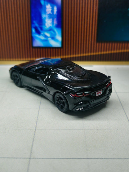 Greenlight Corvette C8