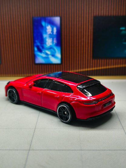 Hot wheels Porsche Panamera Turbo S E-Hybrid Sport