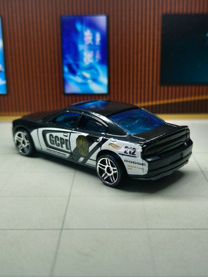 Hot wheels '11 Dodge Charger Batman