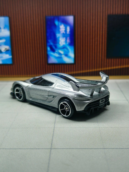 Hot wheels 2020 Koenigsegg Jesko