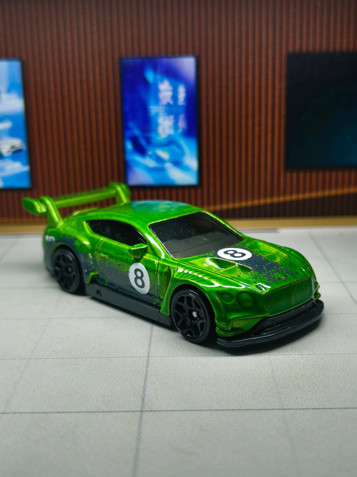 Hot wheels 2018 Bentley Continental GT3