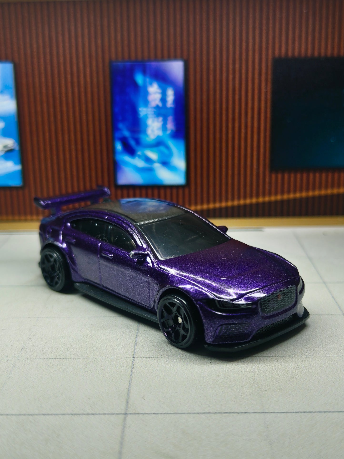 Hot wheels Jaguar XE SV Project 8