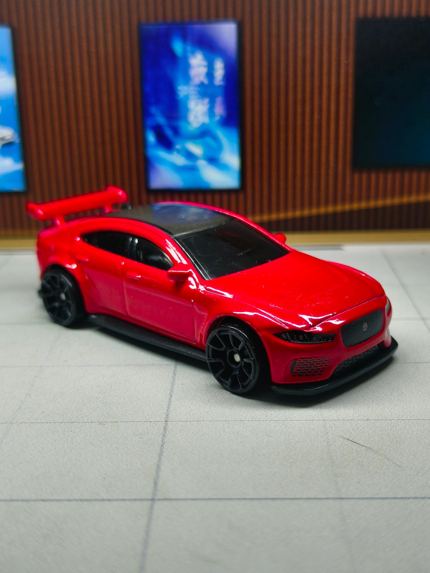 Hot wheels Jaguar XE SV Project 8