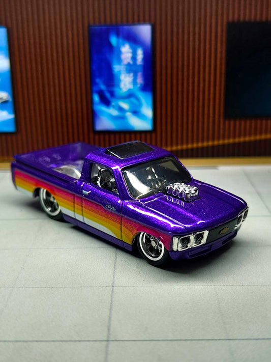 Hot wheels Premium Custom '72 Chevy Luv
