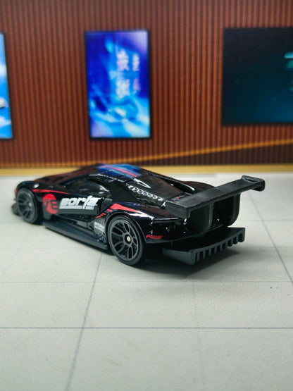 Hot wheels 2016 Ford GT Race
