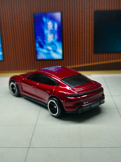 Hot wheels Porsche Taycan Turbo S