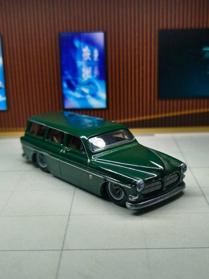 Hot wheels Premium Volvo P220 Amazon Wagon