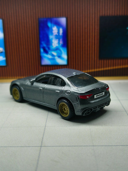 Matchbox Collectors 2016 Alfa Romeo Giulia