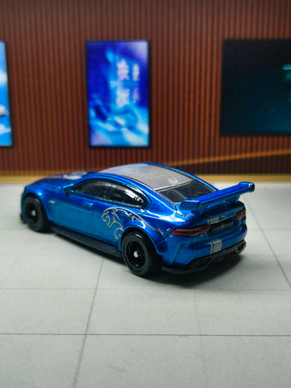 Hot wheels Premium Jaguar XE SV Project 8