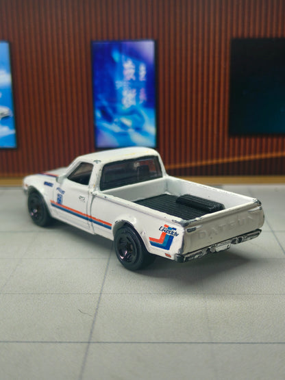 Hot wheels Datsun 620