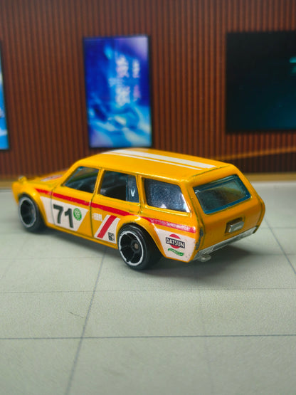 Hot wheels '71 Datsun Bluebird 510 Wagon
