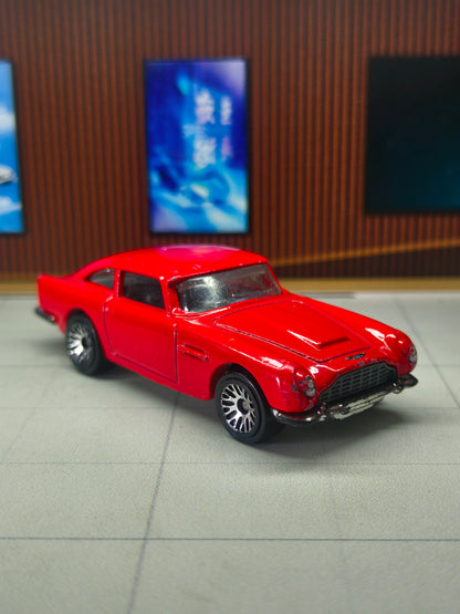 Hot wheels Aston Martin 1963 DB5