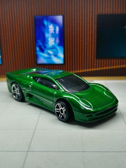 Hot wheels Jaguar XJ220