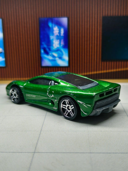 Hot wheels Jaguar XJ220