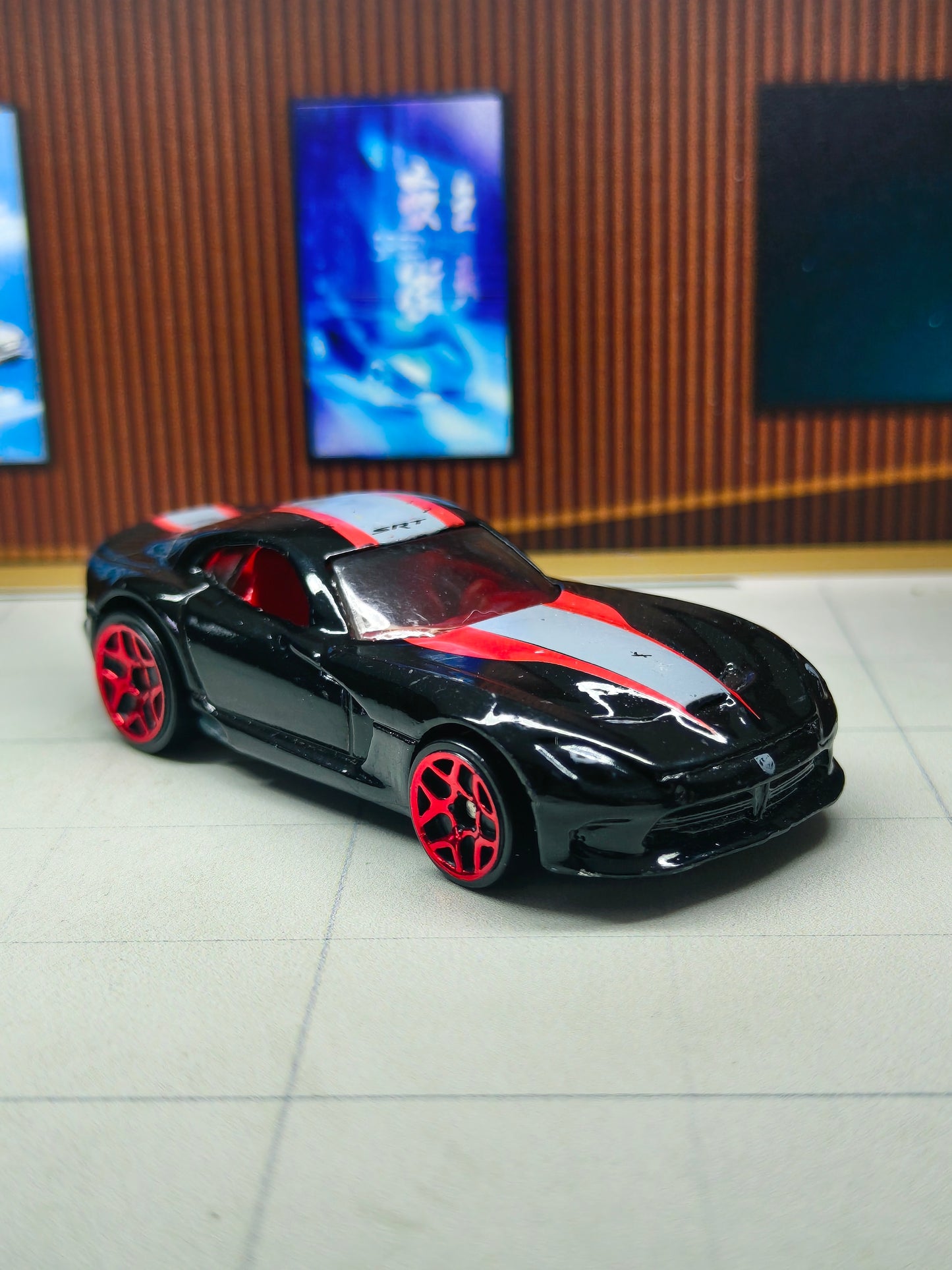 Hot wheels 2013 SRT Viper