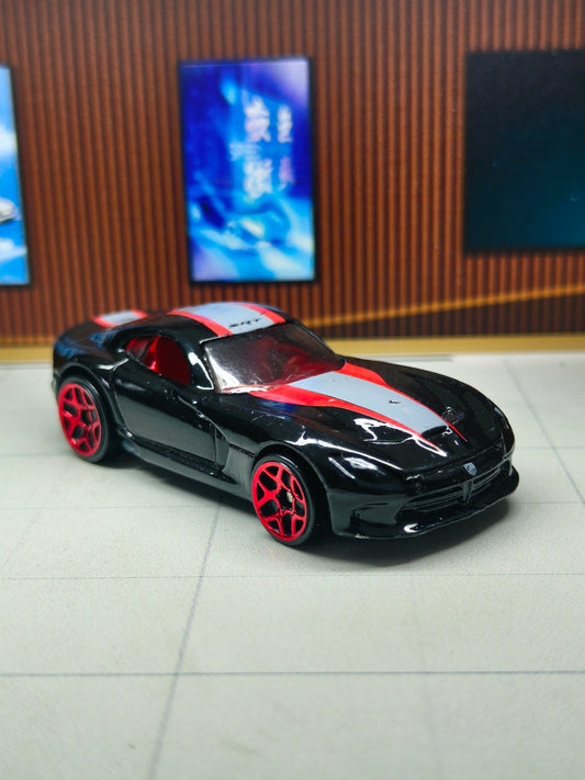 Hot wheels 2013 SRT Viper
